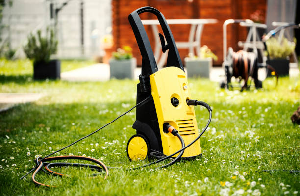Best Patio and Deck Pressure Washing  in Hayfield, MN